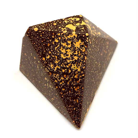 Osmanthus Apricot truffle